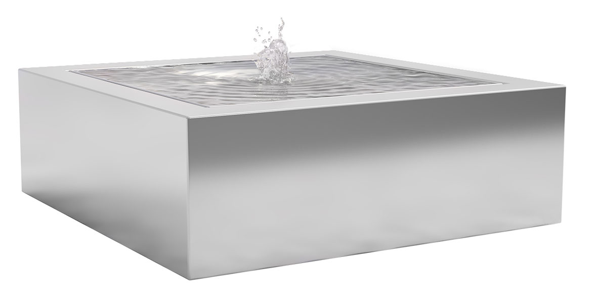 Een inox vierkante watertafel met een sprankelende waterstraal.
